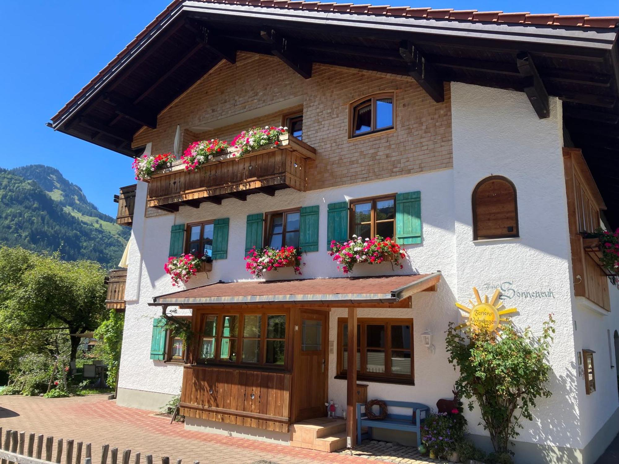 Апартаменты Haus Sonnenruh Бад-Хинделанг Экстерьер фото